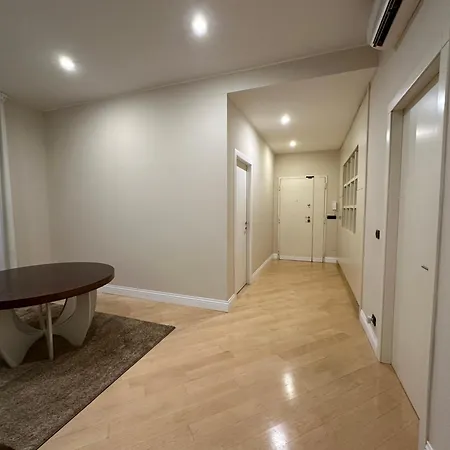 Paola Center , Luxury House In Town Centre Apartment Bari