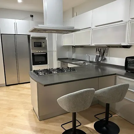 아파트 Paola Center , Luxury House In Town Centre