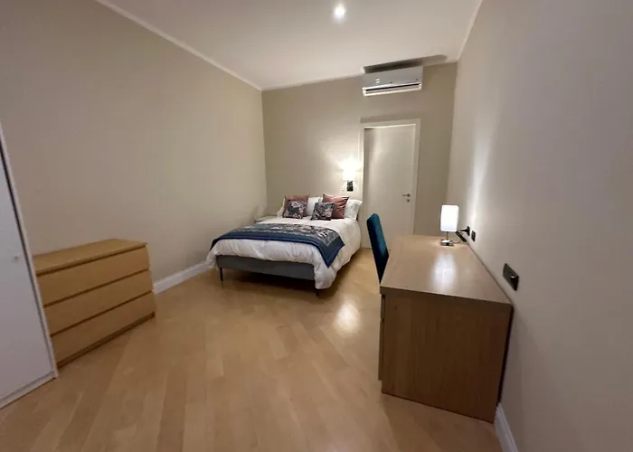 Paola Center , Luxury House In Town Centre Apartamento *